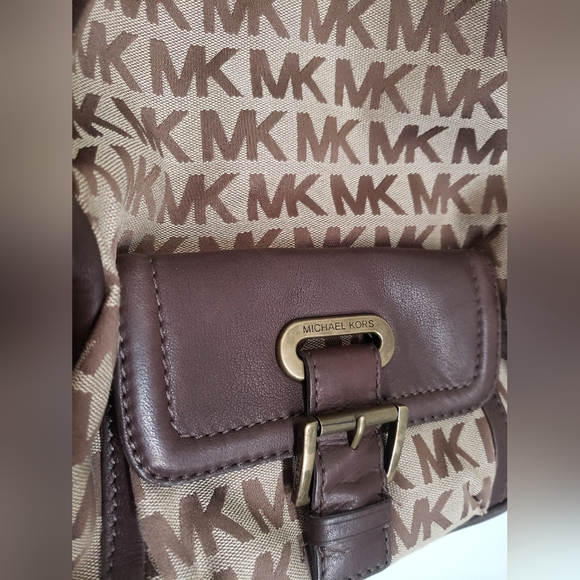 Like New! Michael Kors Signature Jacquard and Leather Hobo Bag. Still Has Tag! - Picture 7 of 7